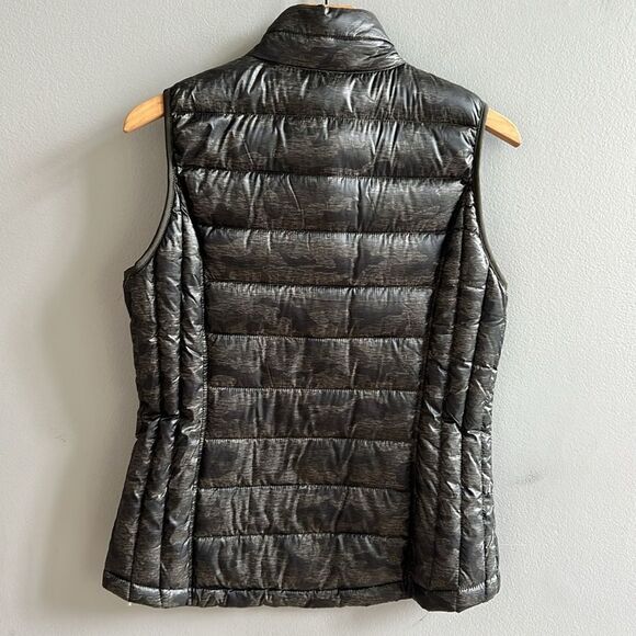 32 Degrees Heat Camo Puffer Vest Packable Green Camouflage Sleeveless Medium - Picture 8 of 8